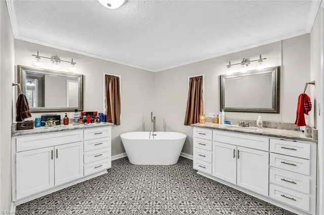 $194,000 | 122 Clebourne Lane, Reidsville, NC 27320