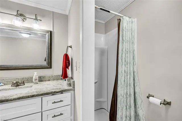 $194,000 | 122 Clebourne Lane, Reidsville, NC 27320