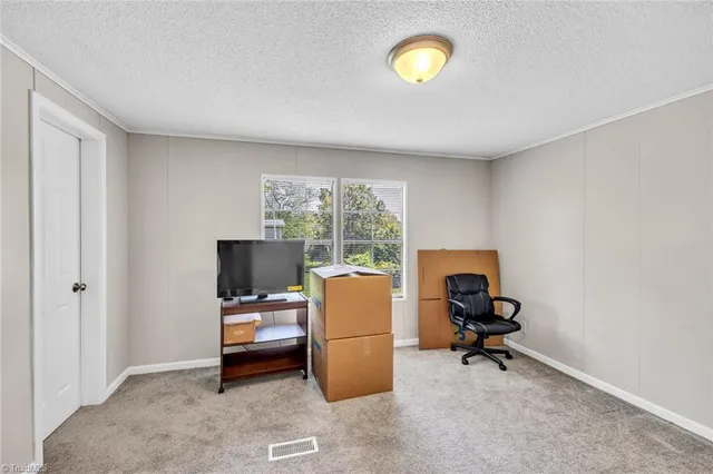 $194,000 | 122 Clebourne Lane, Reidsville, NC 27320