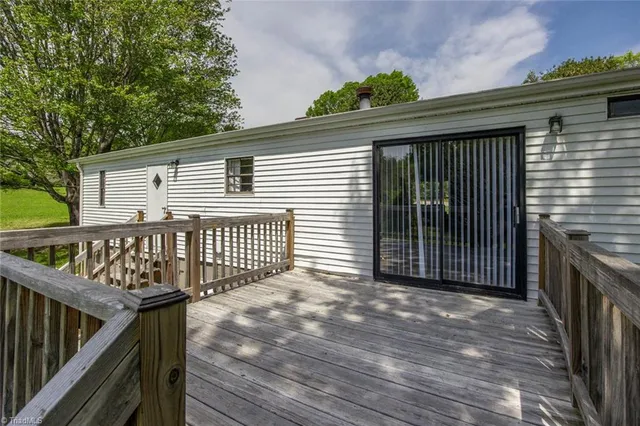 $194,000 | 122 Clebourne Lane, Reidsville, NC 27320