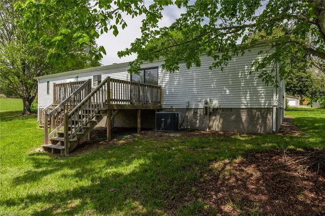 $194,000 | 122 Clebourne Lane, Reidsville, NC 27320