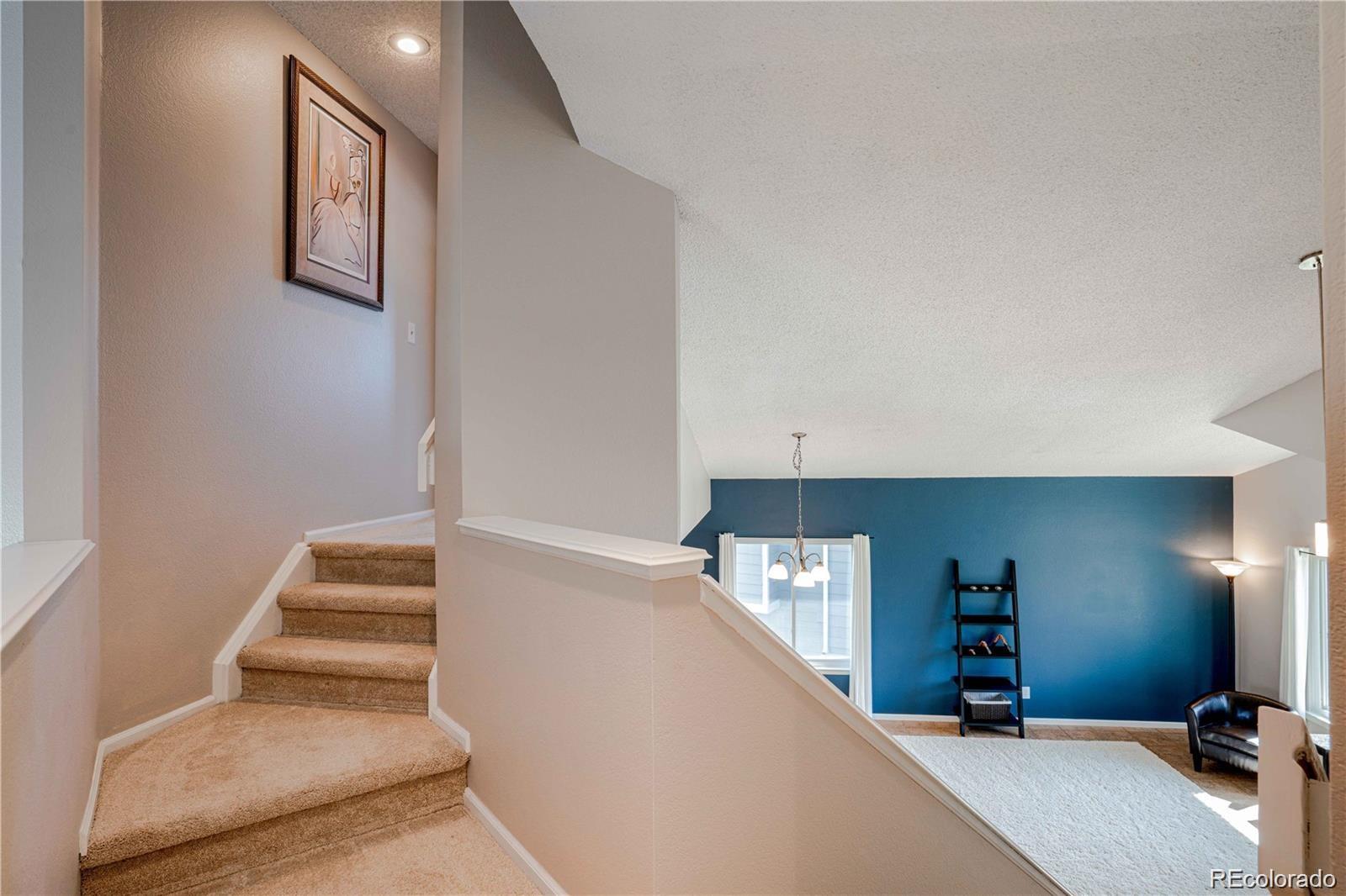 807 Poppywood Place Highlands Ranch, CO 80126 - Photo 12 of 33