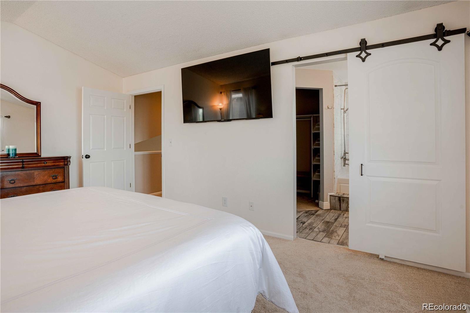 807 Poppywood Place Highlands Ranch, CO 80126 - Photo 14 of 33