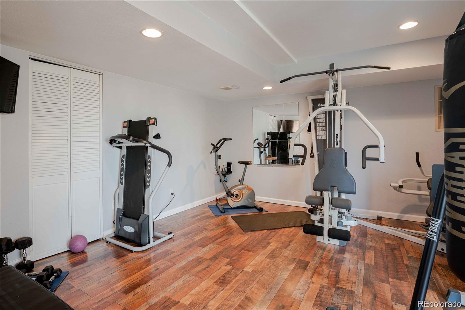 807 Poppywood Place Highlands Ranch, CO 80126 - Photo 22 of 33