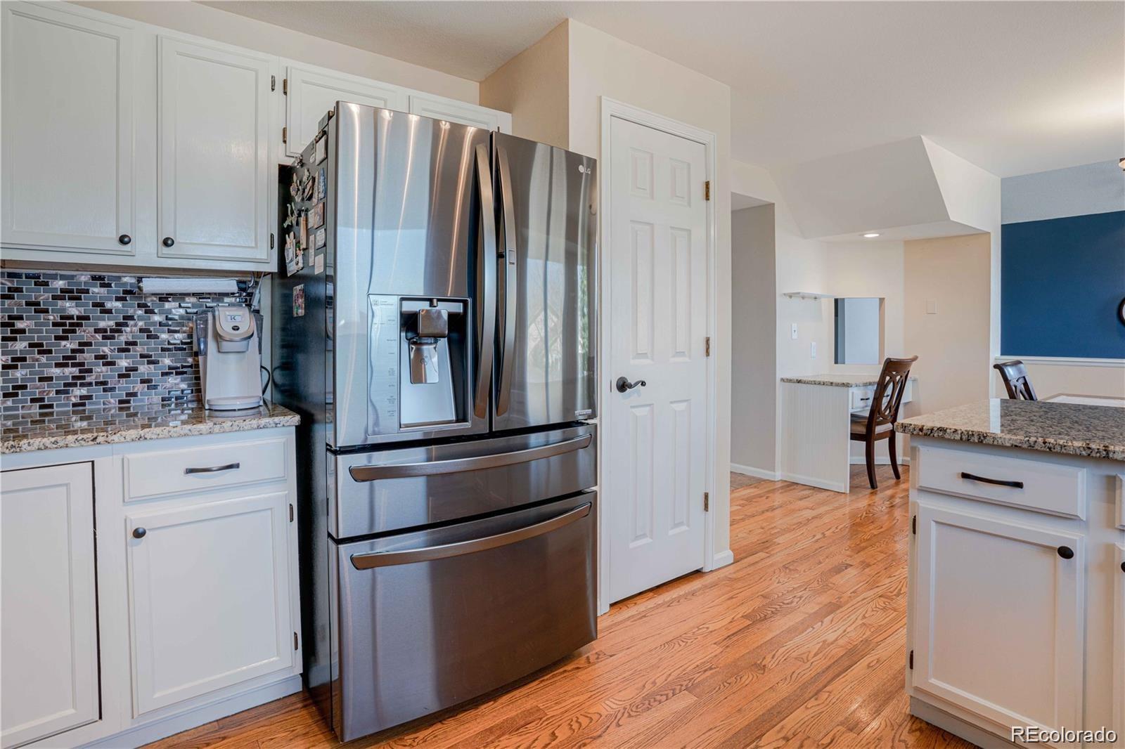 807 Poppywood Place Highlands Ranch, CO 80126 - Photo 10 of 33