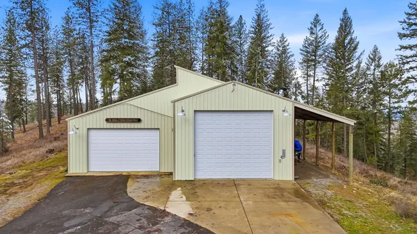 $2,500,000 | 21727 North Vista Circle, Colbert, WA 99005