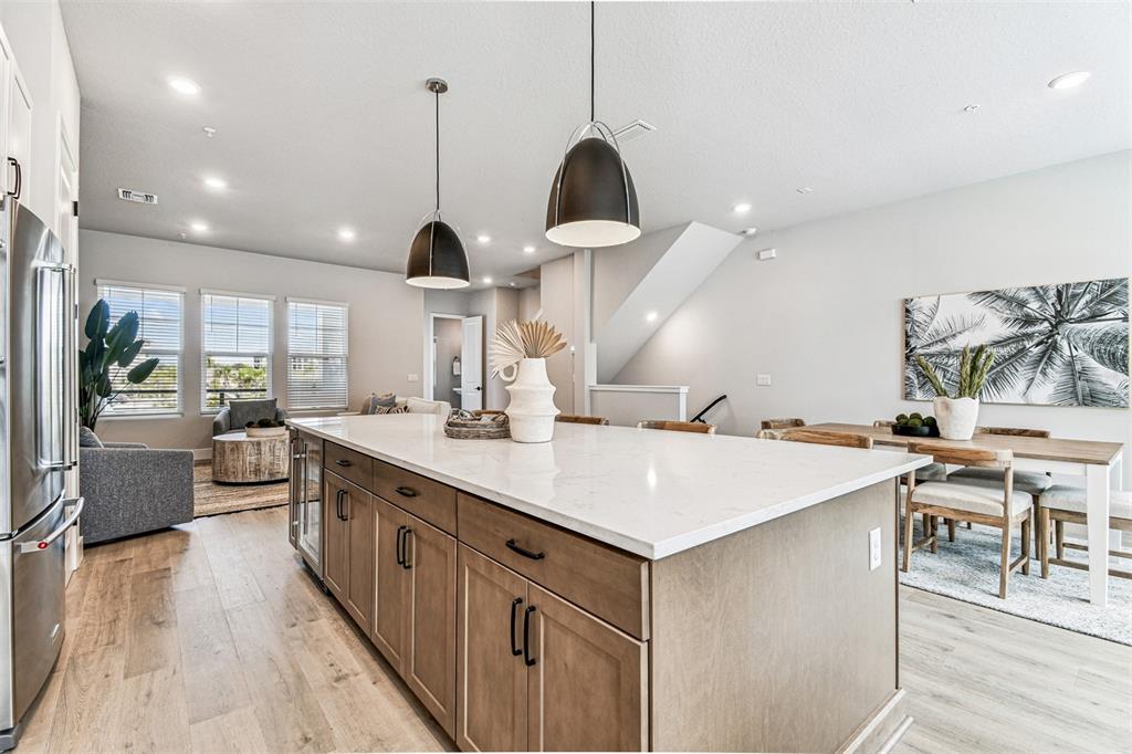 7236 Sutton Lane Sarasota, FL 34240 - Photo 13 of 46