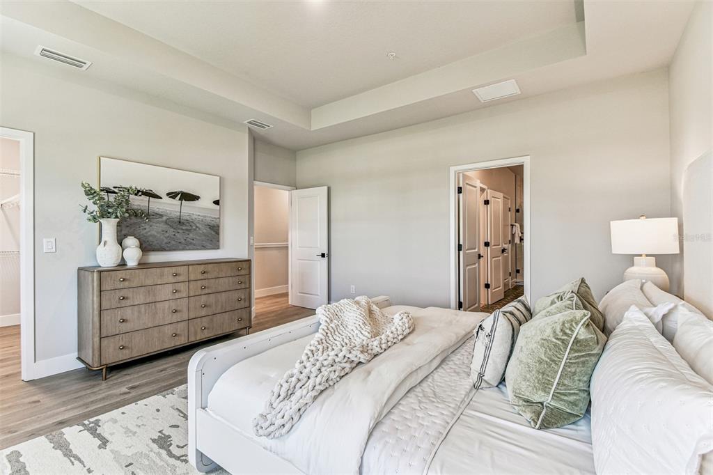 7236 Sutton Lane Sarasota, FL 34240 - Photo 23 of 46