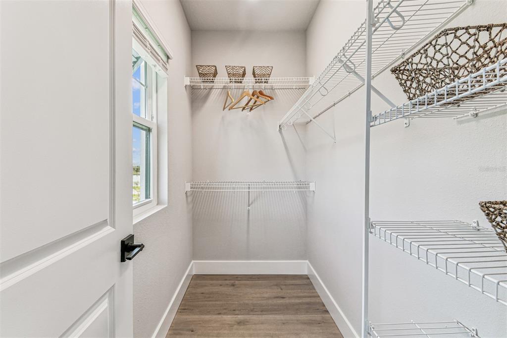 7236 Sutton Lane Sarasota, FL 34240 - Photo 28 of 46