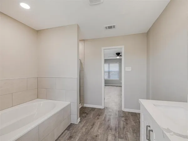 $350,000 | 316 Spurlock Drive, Krum, TX 76249