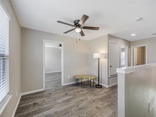 $350,000 | 316 Spurlock Drive, Krum, TX 76249