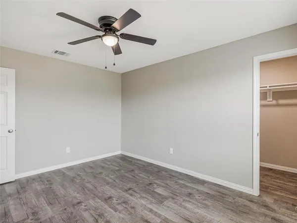 $350,000 | 316 Spurlock Drive, Krum, TX 76249