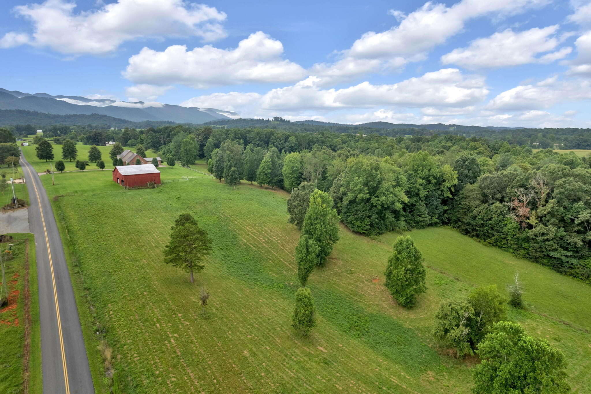 177 Pepper Mill Road Chuckey, TN 37641 - Photo 45 of 54 45-web-or-mls-DJI_0896