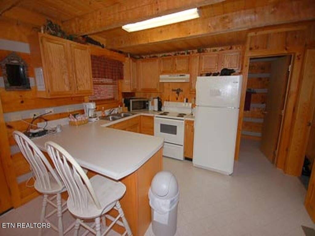 2165 Rising Fawn Way Sevierville, TN 37862 - Photo 4 of 24 Gallery Image 4