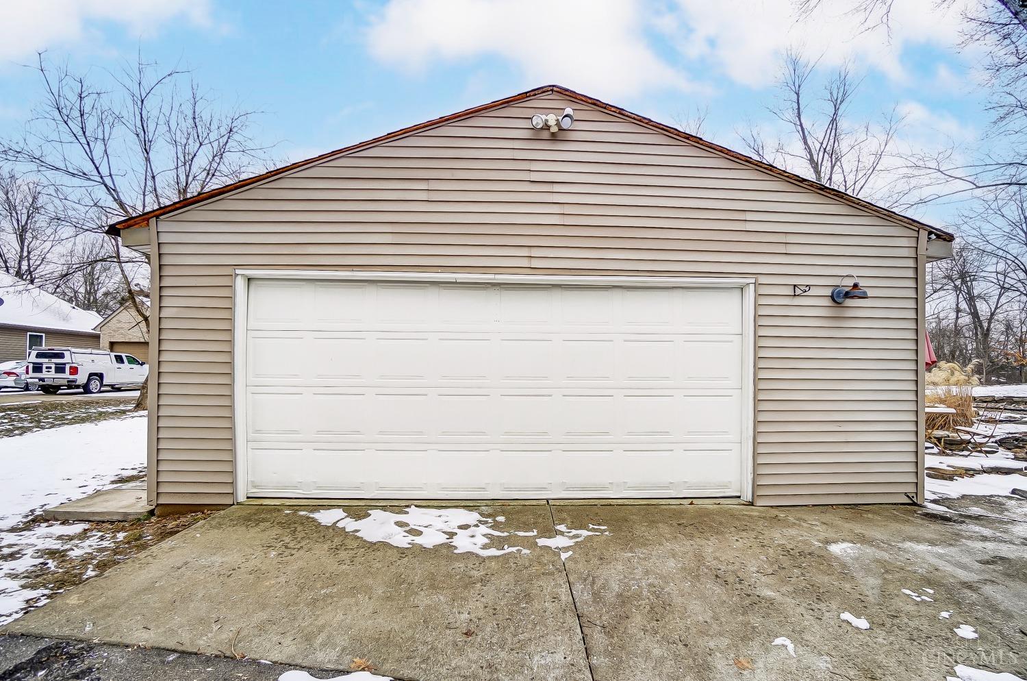 3919 Fulton Grove Road Cincinnati, OH 45245 - Photo 30 of 40 Gallery Image 30