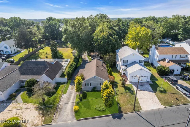 $725,000 | 2217 Old Mill Road, Spring Lake Heights, NJ 07762