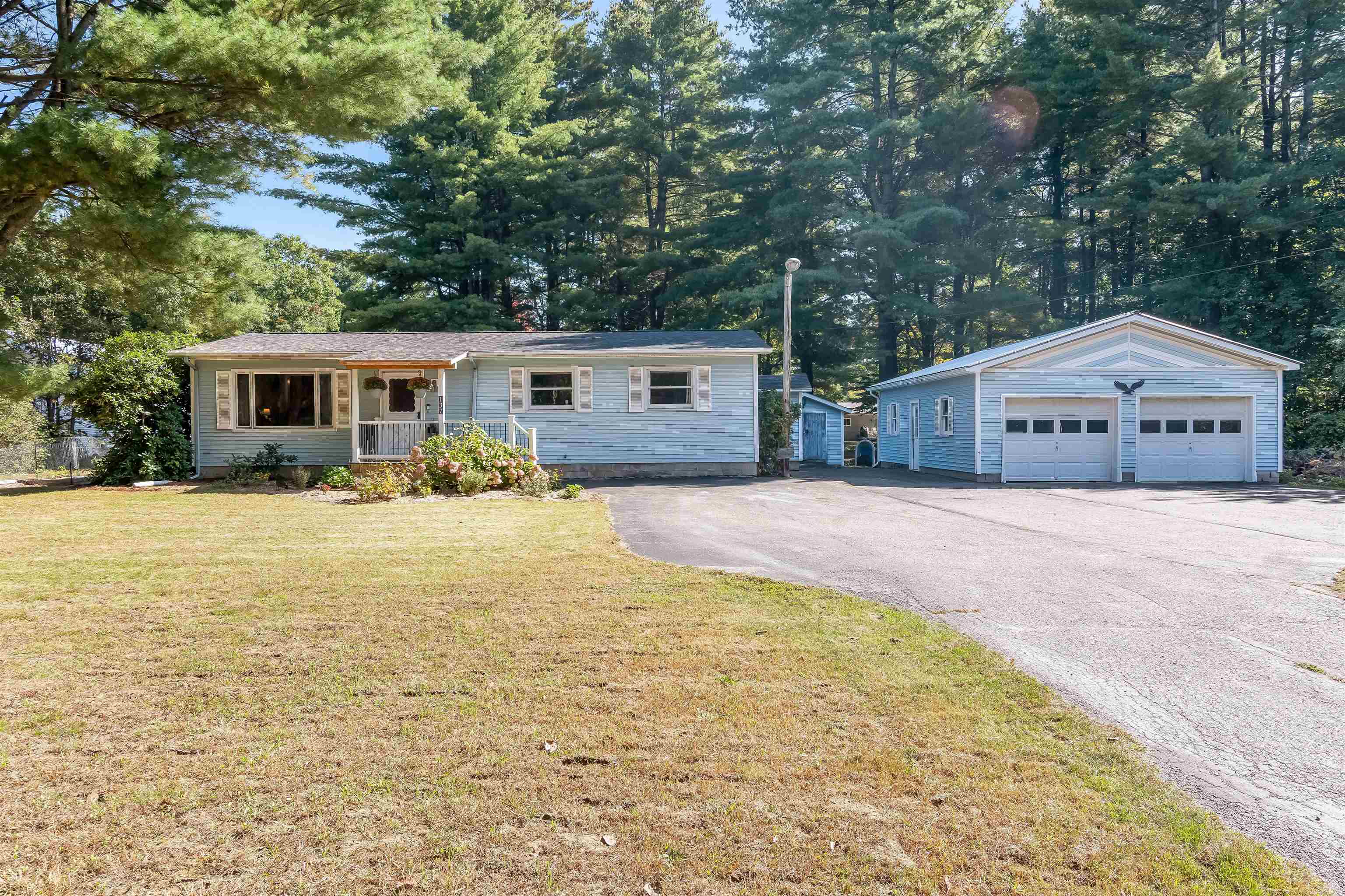 137 North Brownell Road Williston, VT 05495 - Photo 2 of 37