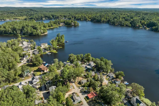 $204,900 | 4 Milford Street, Amherst, NH 03031