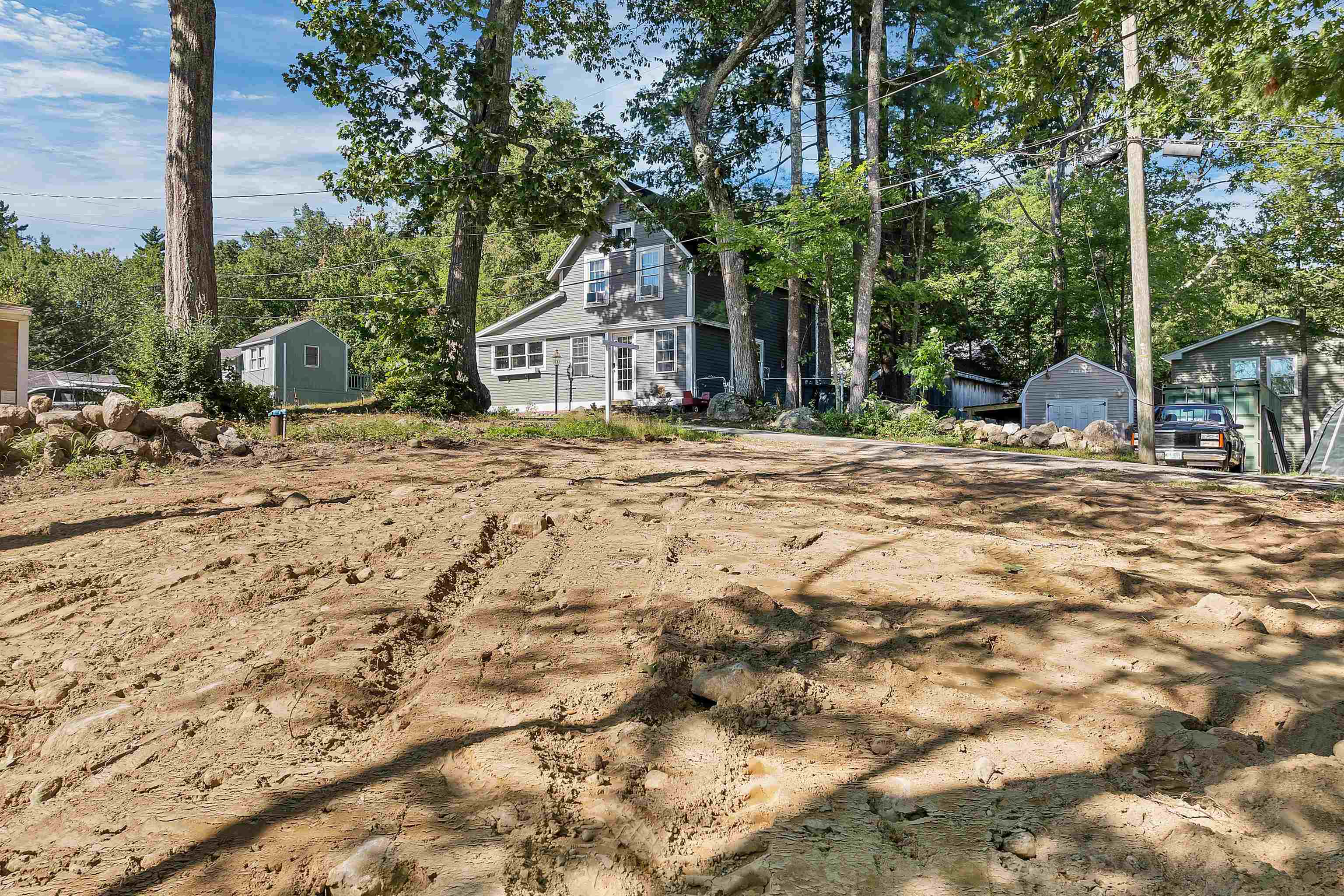 4 Milford Street Amherst, NH 03031 - Photo 8 of 23