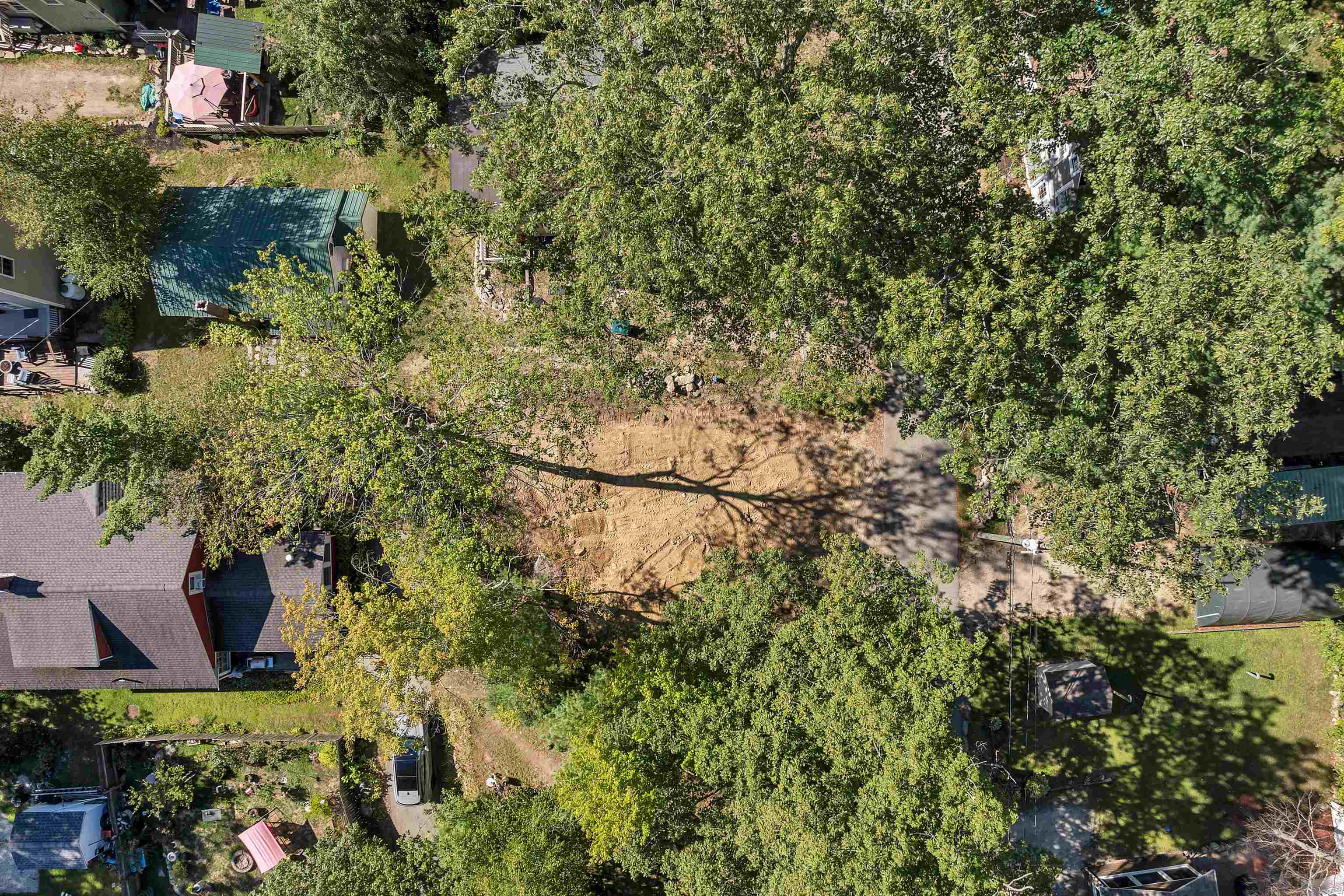 4 Milford Street Amherst, NH 03031 - Photo 10 of 23