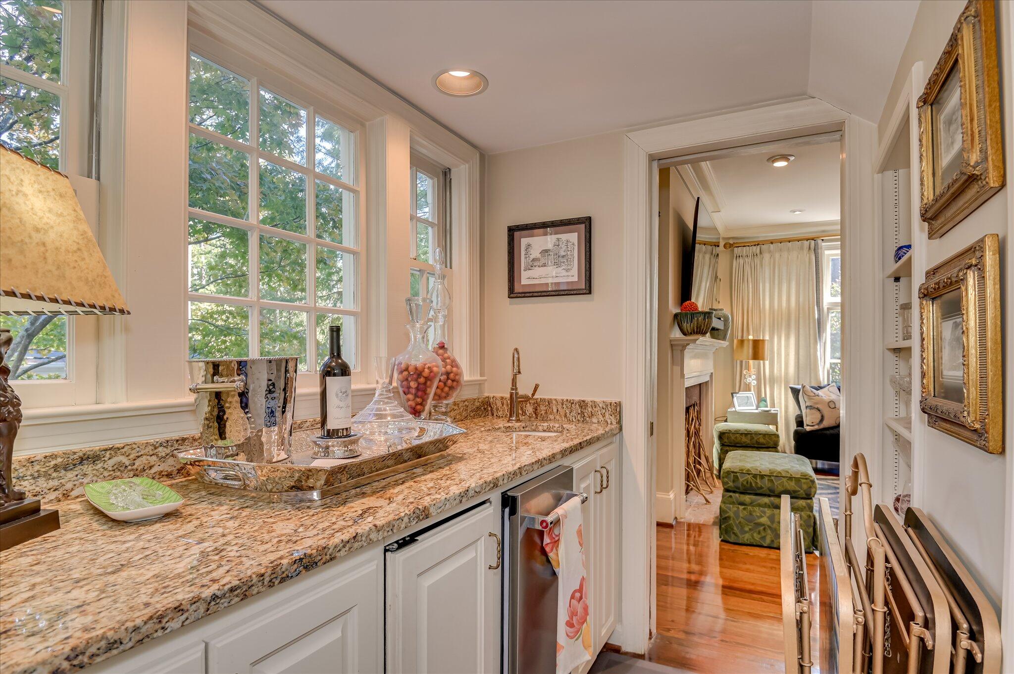 6 Tall Pine Circle Augusta, GA 30909 - Photo 20 of 70 Wet Bar