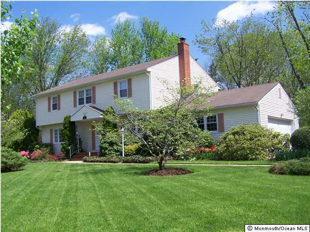 11 Cornwall Road Freehold, NJ 07728 - Photo 1 of 3 Primary Photo