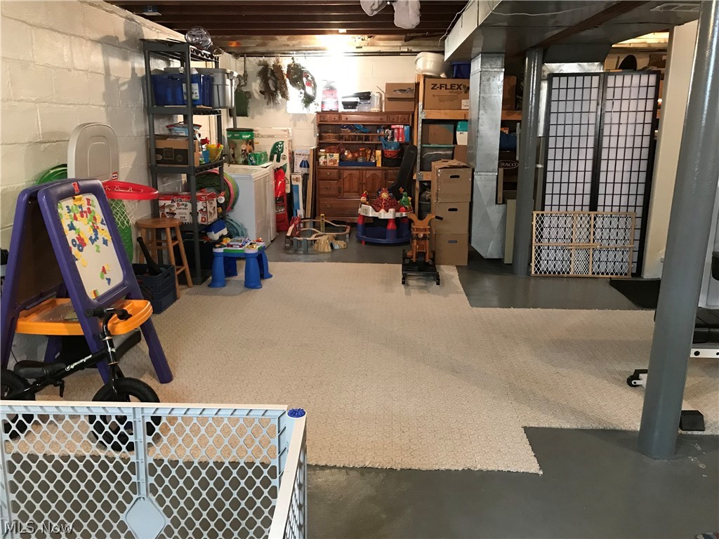 4157 Ellison Road South Euclid, OH 44121 - Photo 22 of 35 Great play area!