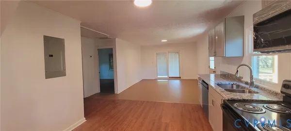 $2,500 | 315 St Mark Street, Petersburg, VA 23803