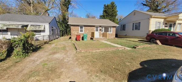 $2,500 | 315 St Mark Street, Petersburg, VA 23803