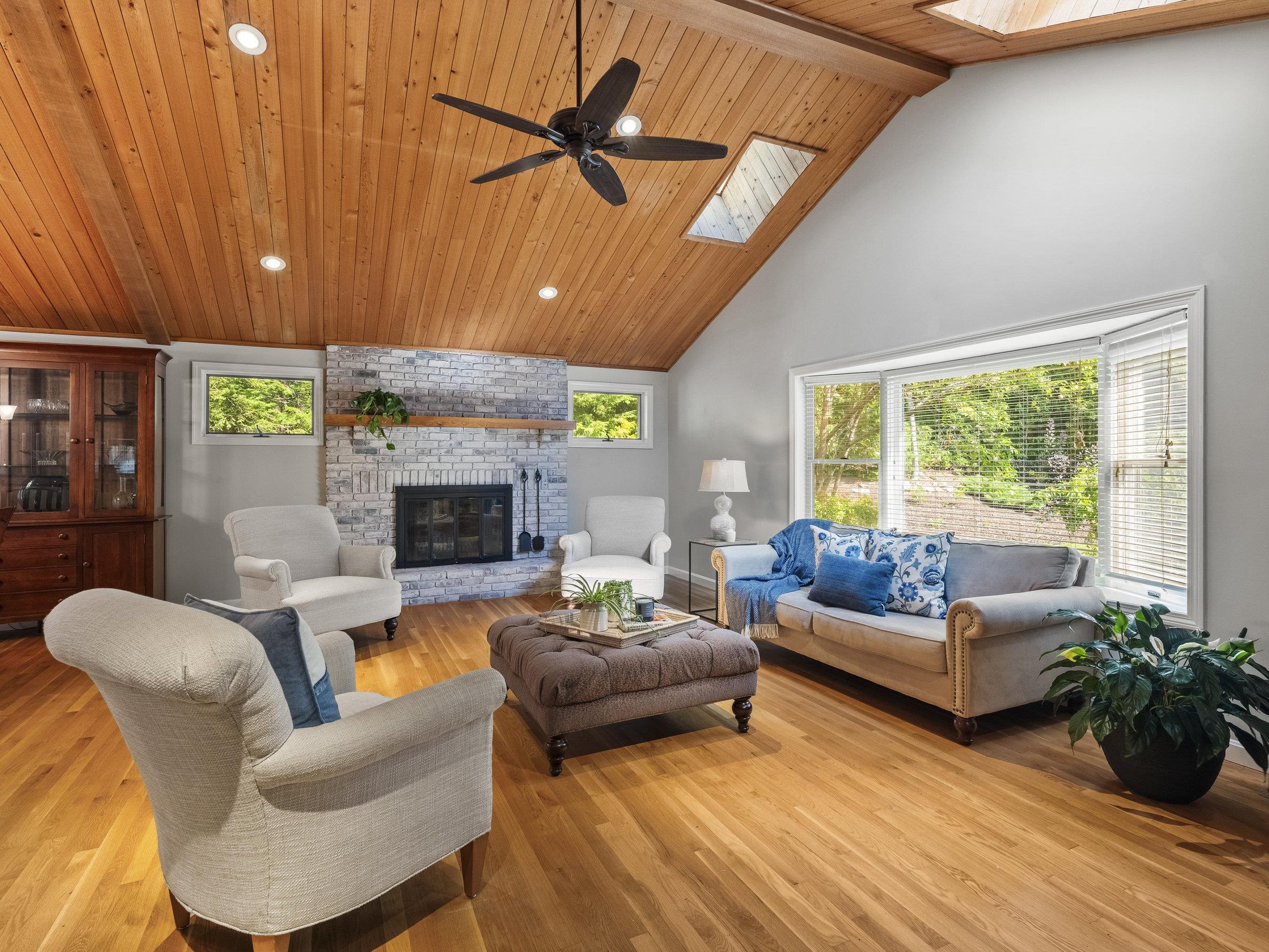 68 Birkdale Road Bedford, NH 03110 - Photo 18 of 33 Gallery Image 18