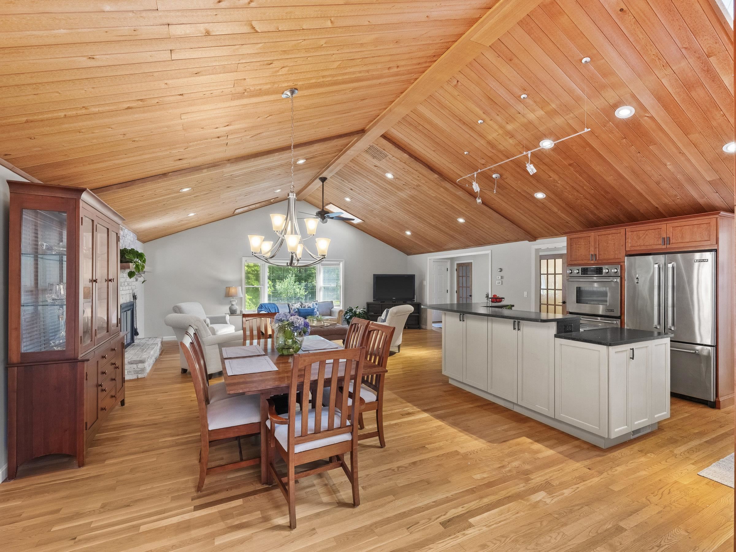 68 Birkdale Road Bedford, NH 03110 - Photo 19 of 33 Gallery Image 19