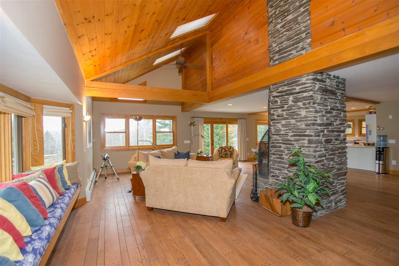 804 Worcester Loop Stowe, VT 05672 - Photo 11 of 31 Gallery Image 11