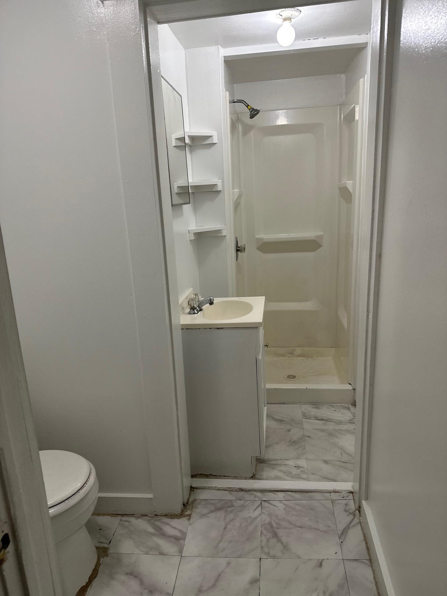 11 Chesterfield Road, Unit B Hinsdale, NH 03451 - Photo 12 of 12 Gallery Image 12