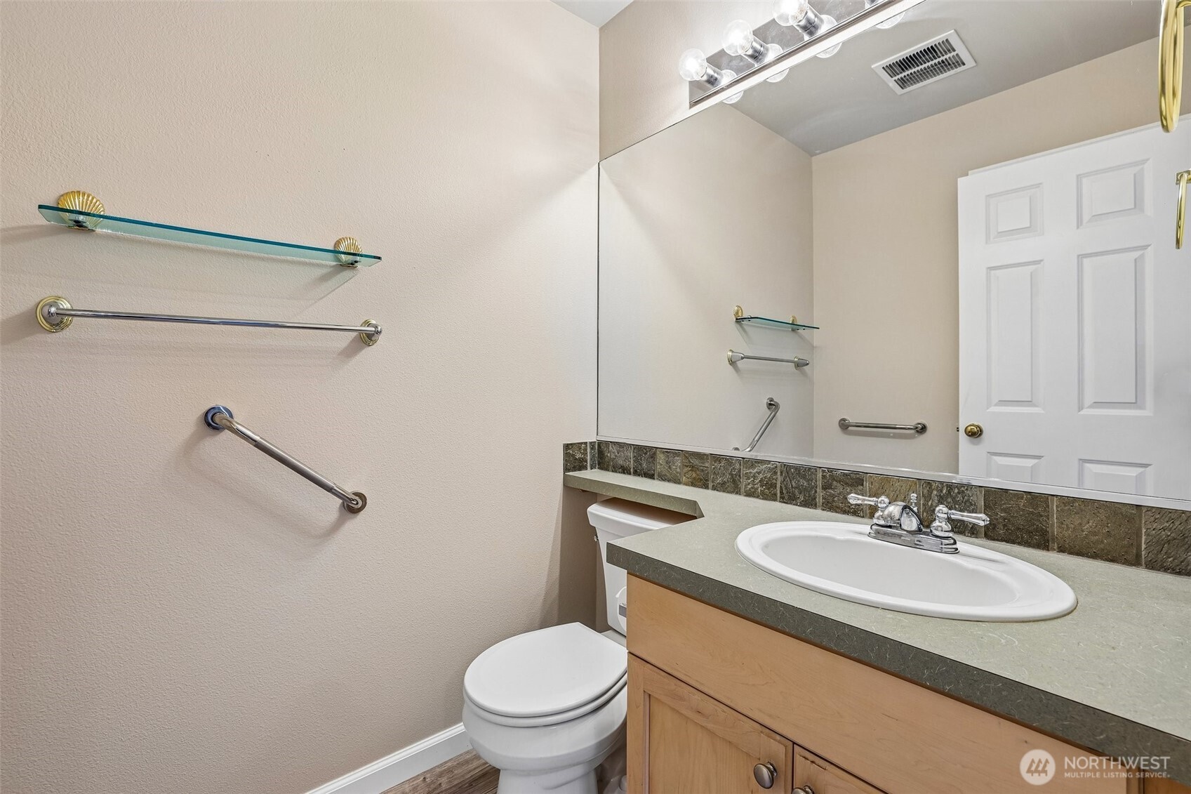 19107 110th Place Southeast Renton, WA 98055 - Photo 14 of 37