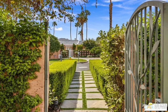 $1,360,000 | 47425 Medina Drive West, Palm Desert, CA 92260