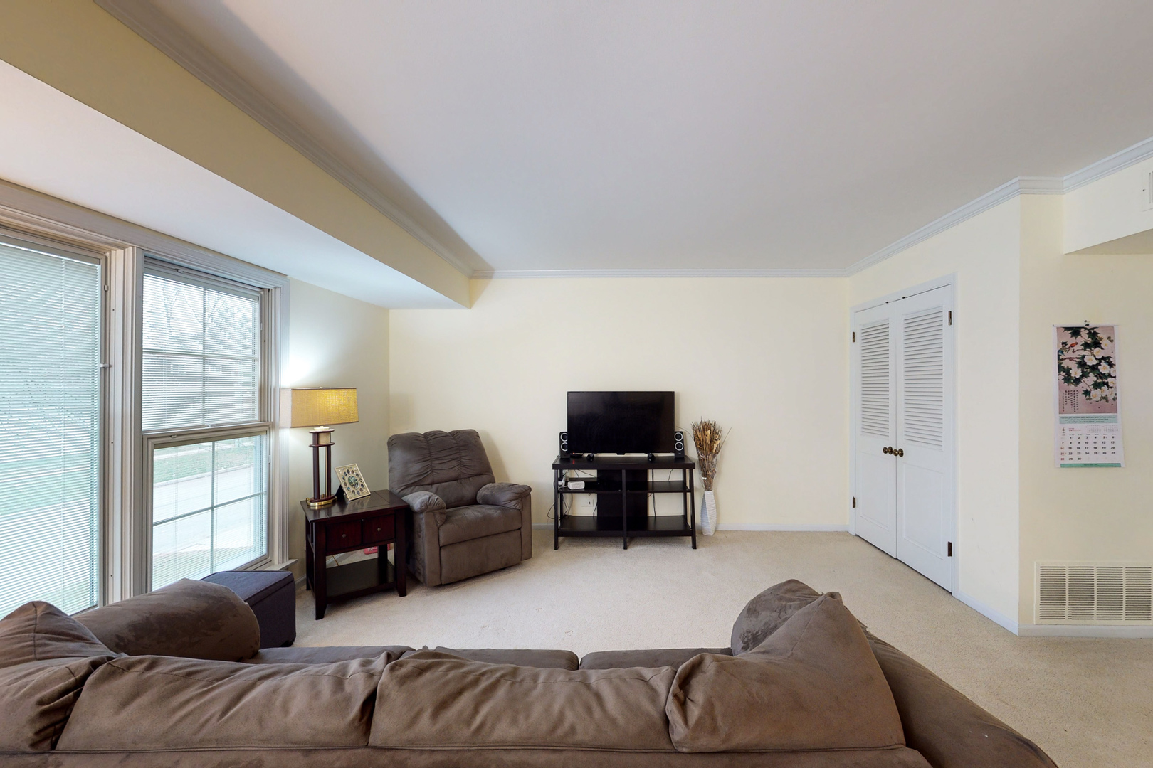601 Ridge Road, Unit 201 Wilmette, IL 60091 - Photo 10 of 22