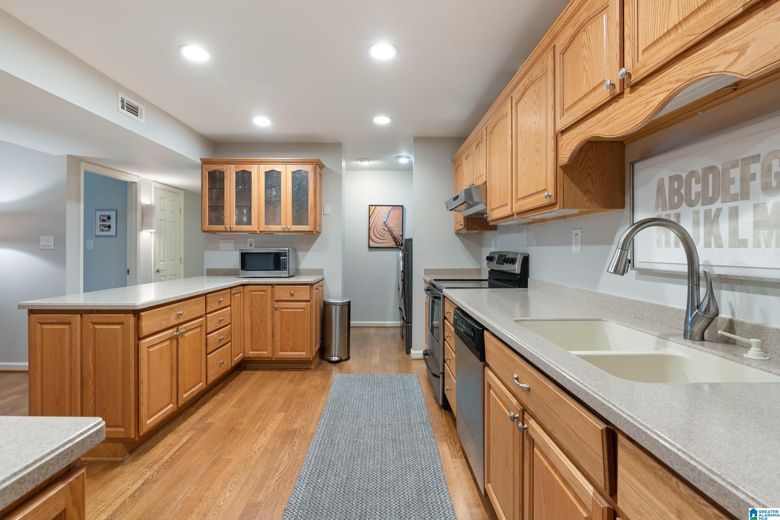 1884 Rockwood Road, Unit 1884 Birmingham, AL 35216 - Photo 16 of 46