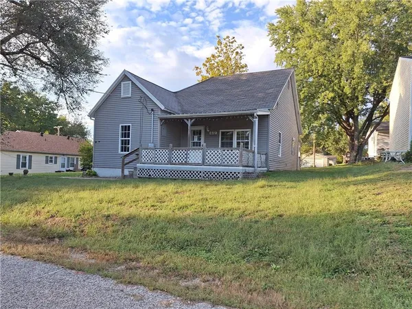$72,500 | 612 West 5th Street, Carrollton, MO 64633