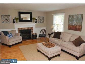 562 Tarrington Road Cherry Hill, NJ 08034 - Photo 3 of 12 Gallery Image 3