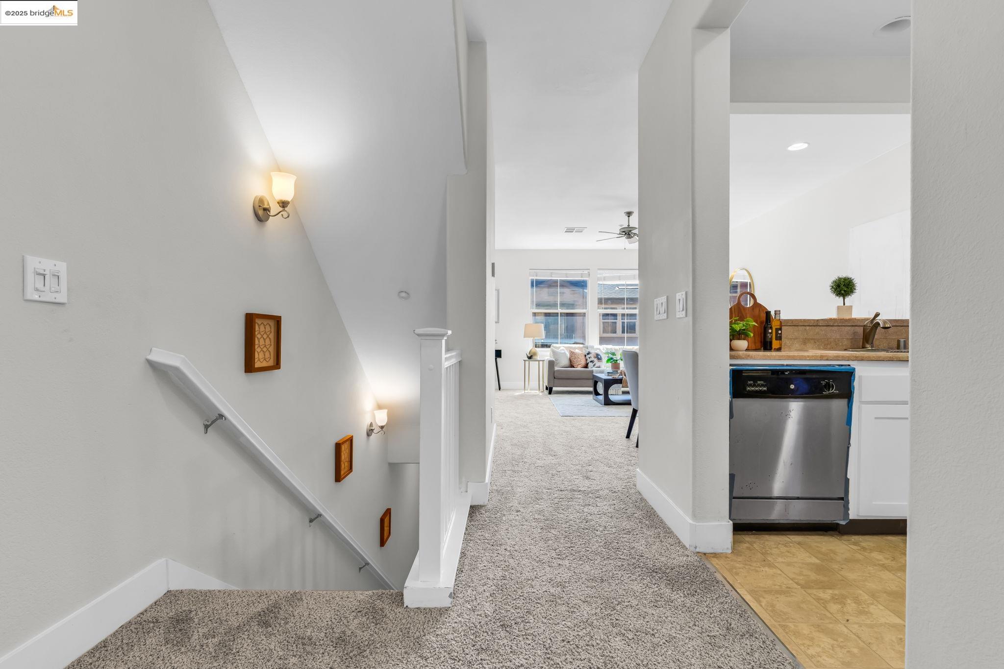 6063 Old Quarry Loop Oakland, CA 94605 - Photo 6 of 36 a view of a living room with furniture