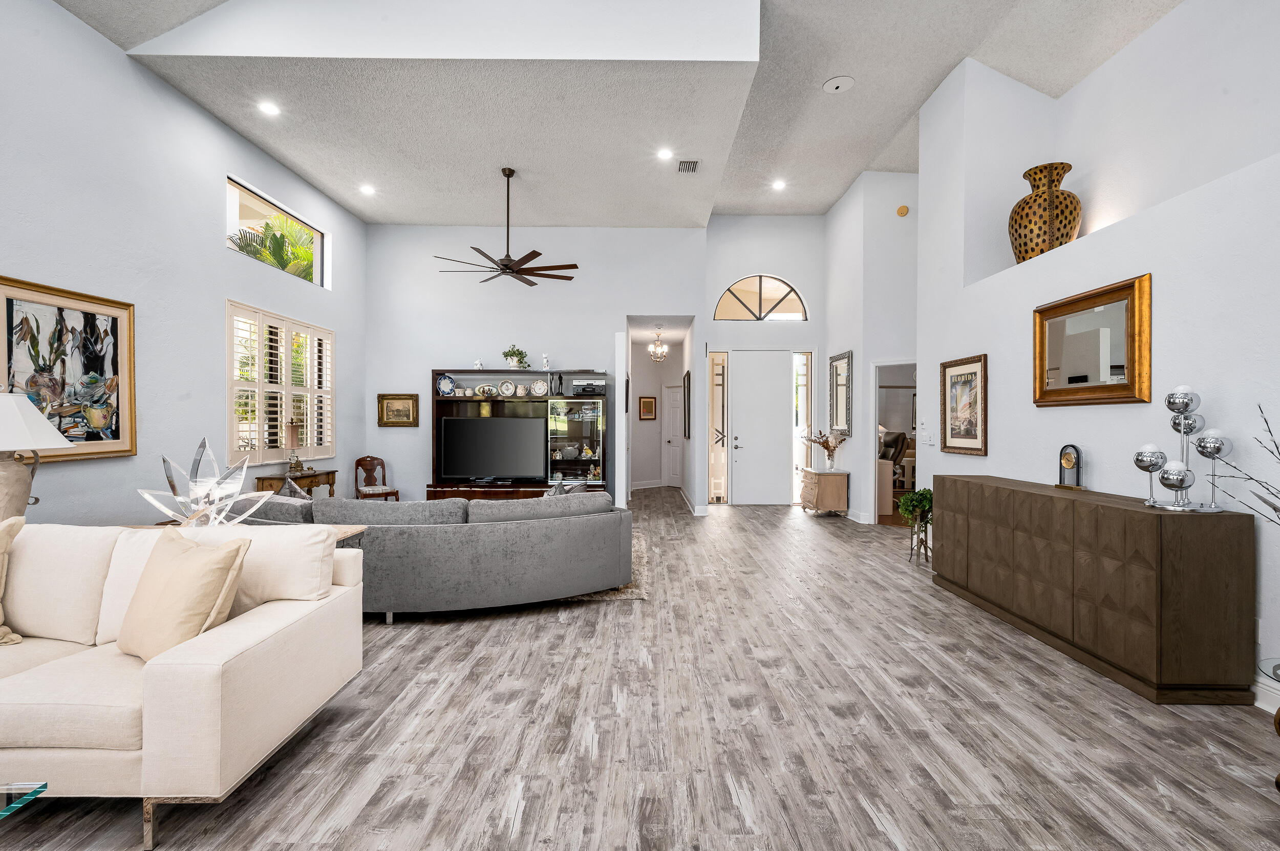 17123 Ryton Lane Boca Raton, FL 33496 - Photo 3 of 20 photo-29