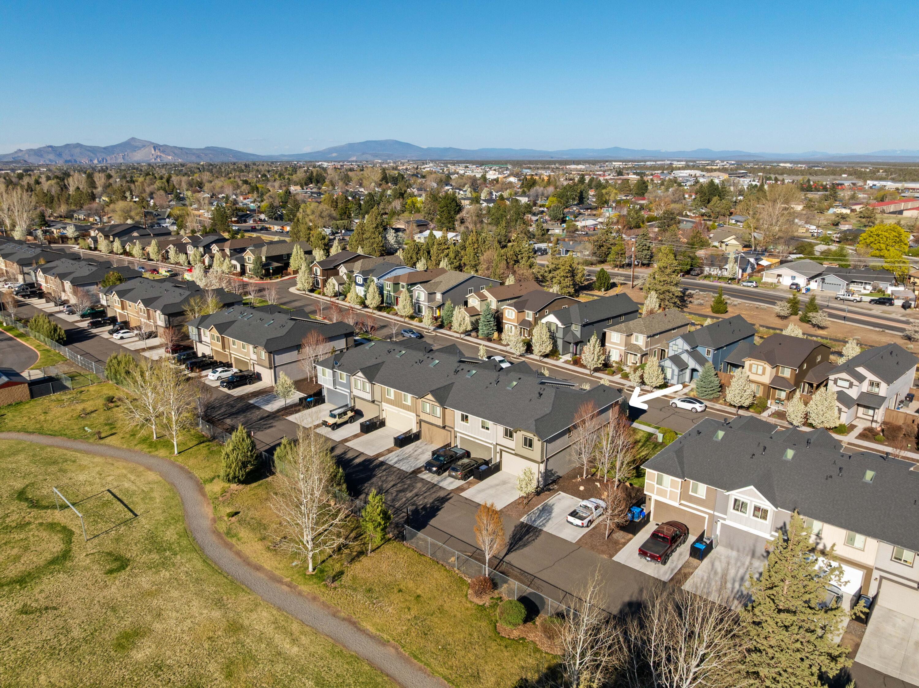 3455 Southwest 28th Street Redmond, OR 97756 - Photo 30 of 35 03-Aerial