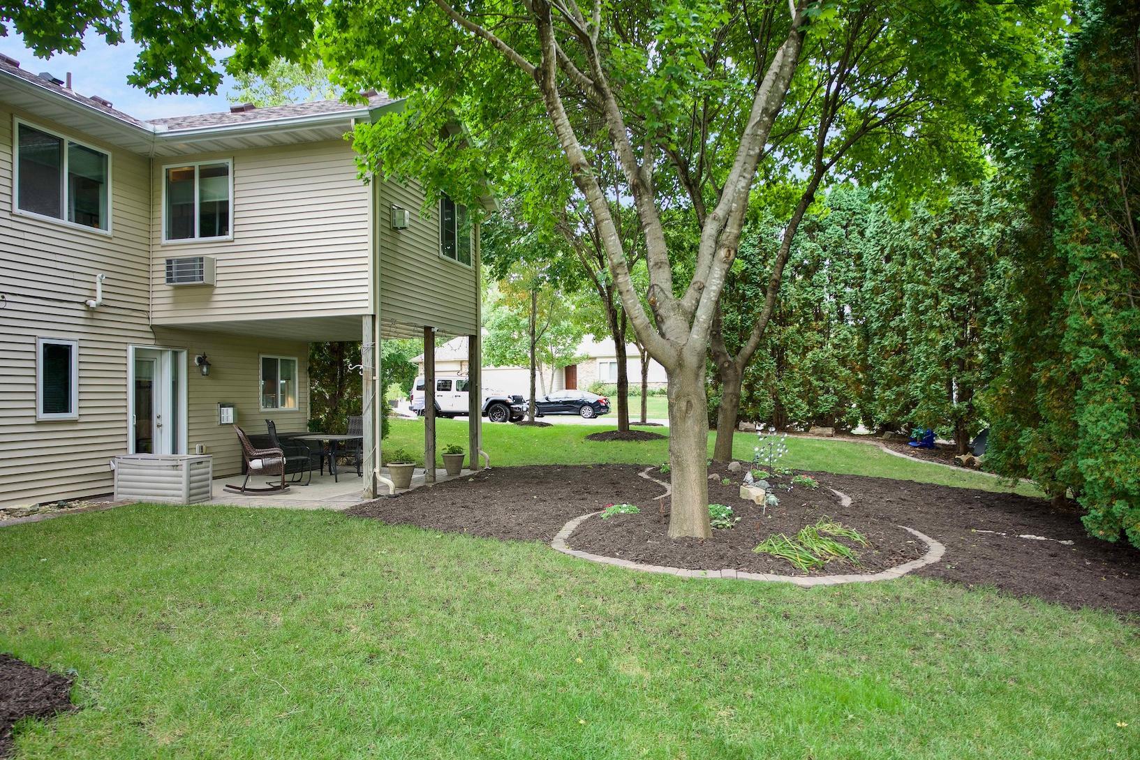 1981 29th Street Southeast Rochester, MN 55904 - Photo 28 of 33 Gallery Image 28