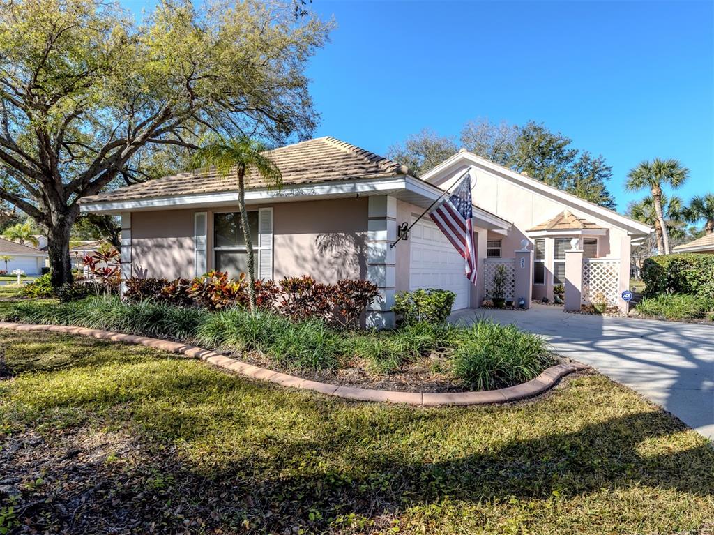 575 Clubside Circle, Unit 35 Venice, FL 34293 - Photo 1 of 79