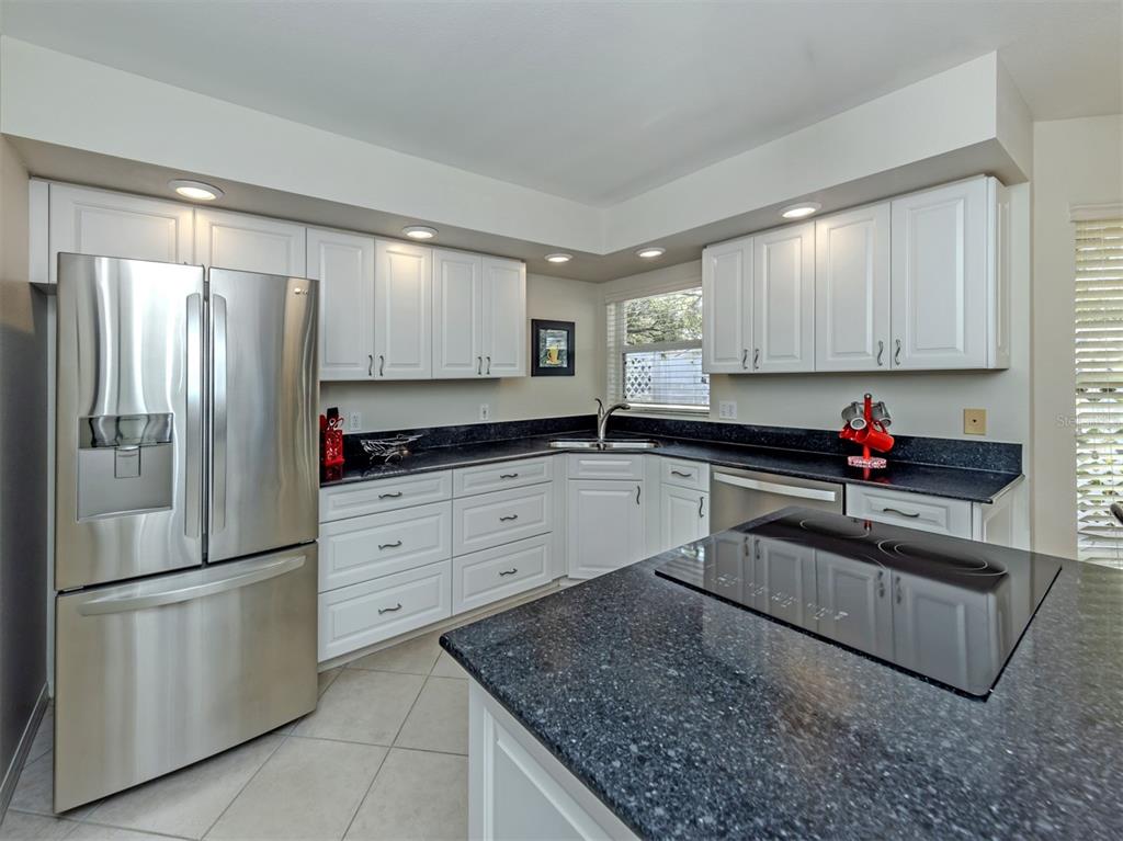 575 Clubside Circle, Unit 35 Venice, FL 34293 - Photo 15 of 79
