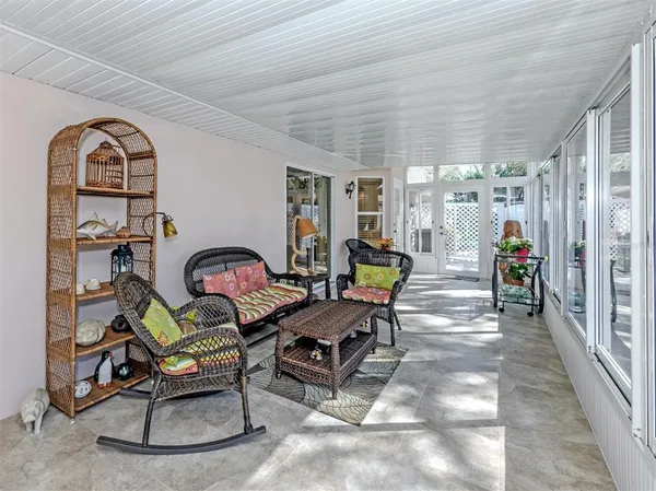 $379,000 | 575 Clubside Circle, Unit 35, Venice, FL 34293