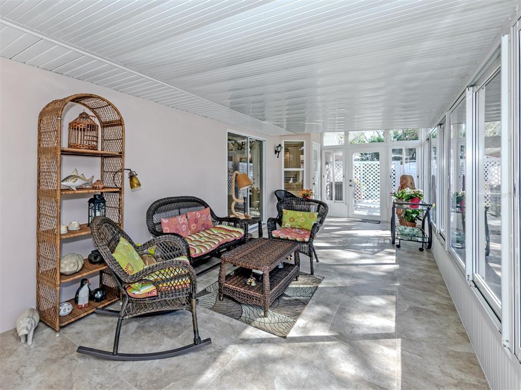 575 Clubside Circle, Unit 35 Venice, FL 34293 - Photo 25 of 79
