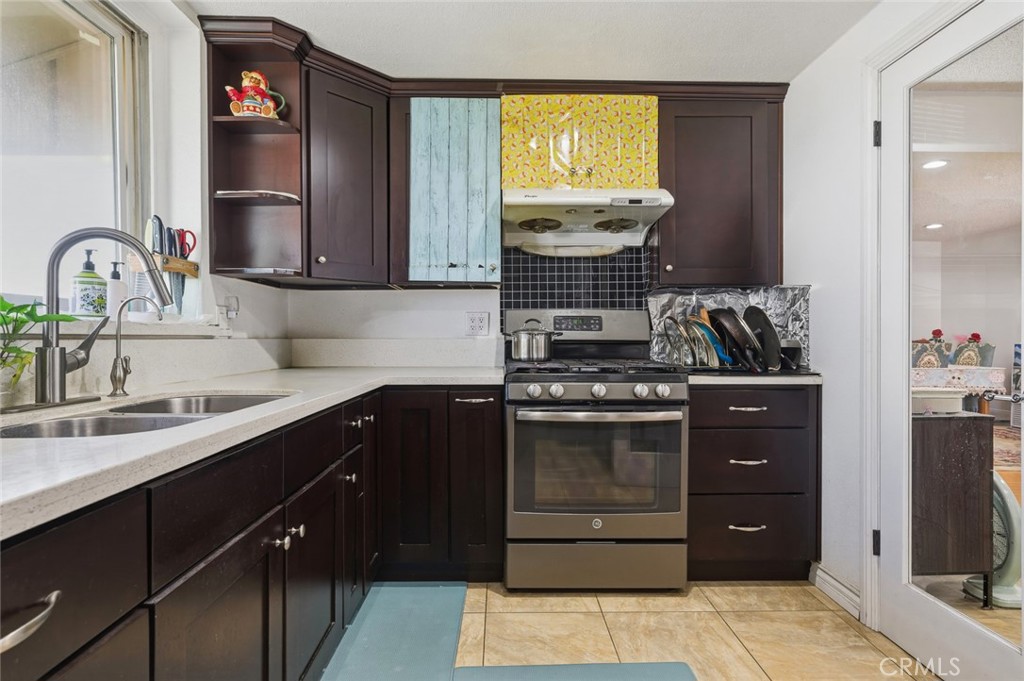 10232 Effen Street Rancho Cucamonga, CA 91730 - Photo 14 of 44