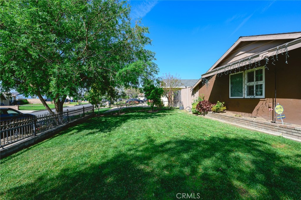 10232 Effen Street Rancho Cucamonga, CA 91730 - Photo 3 of 44