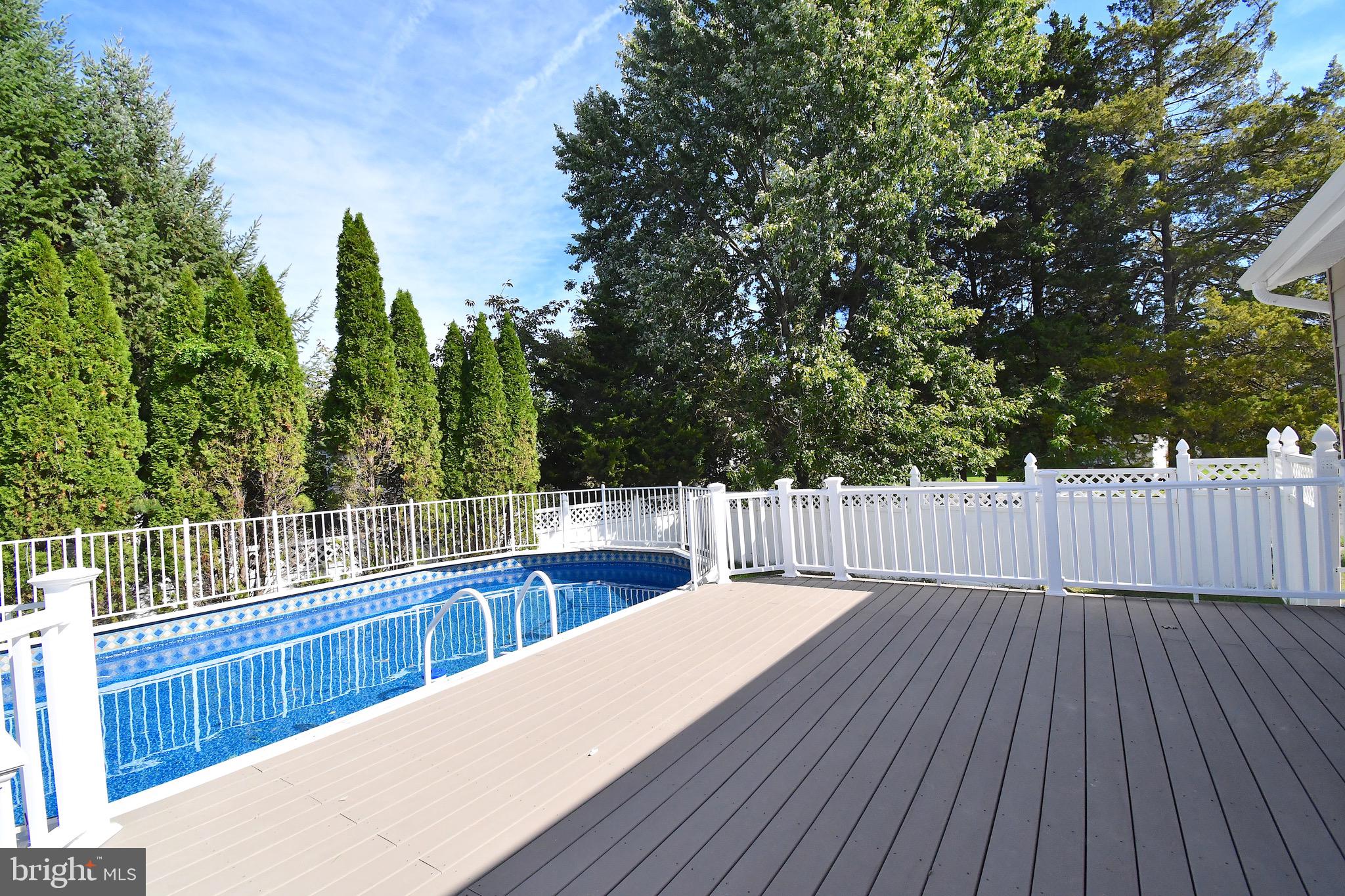 319 Cambridge Road Cherry Hill, NJ 08034 - Photo 10 of 40 Gallery Image 10